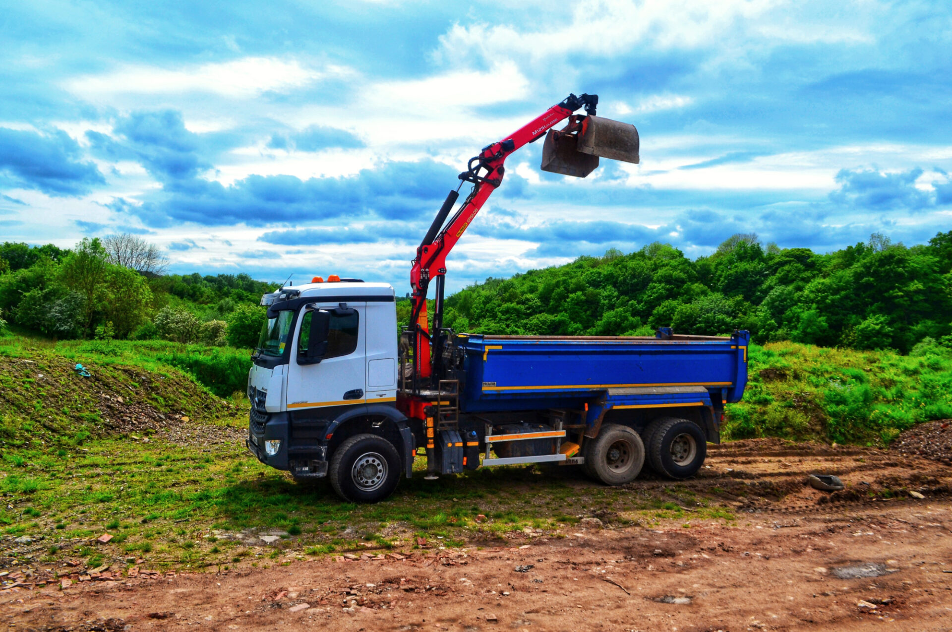 Hull Grab Services
